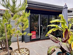 Brightham House Boutique Bed & Breakfast