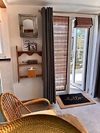 Brightham House Boutique Bed & Breakfast