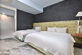 Hotel February Gimhae