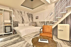 Hotel February Gimhae