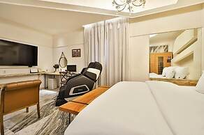 Hotel February Gimhae