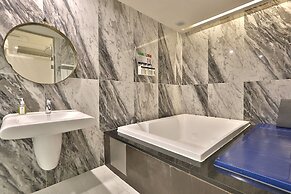 Hotel February Gimhae