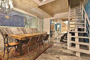 Hotel February Gimhae