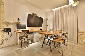 Hotel February Gimhae