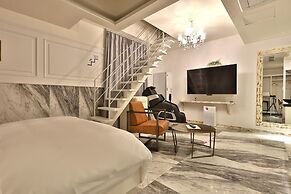 Hotel February Gimhae