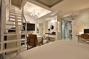 Hotel February Gimhae