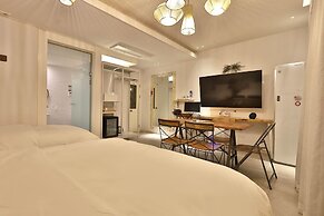 Hotel February Gimhae