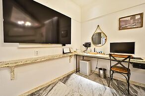 Hotel February Gimhae