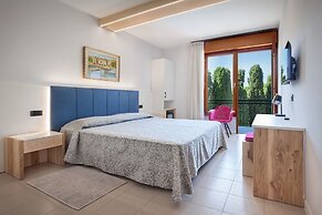 Hotel Gabbiano - Garda Lake Collection