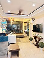 Hotel Raghuveera Palace