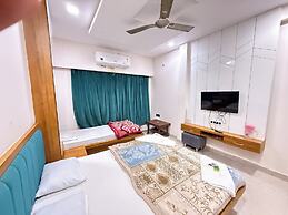 Hotel Raghuveera Palace