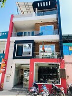 Hotel Raghuveera Palace