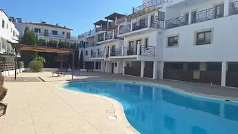 Paramount Gardens Resorts C201