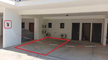 Paramount Gardens Resorts C201