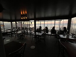 MİRO MARA BOUTIQUE HOTEL & LOUNGE BAR