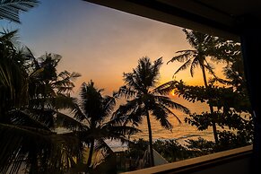 Skylar Seaview Beach Resort and Spa