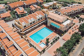 Club Malaspina Hotel & Resort