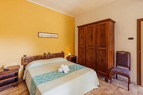 Club Malaspina Hotel & Resort