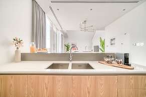 Al Barari Stella Stays