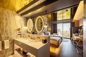 Merit Starlit Hotel Casino & SPA