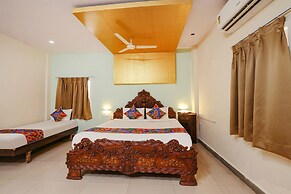 Fabhotel Maruthi Residency