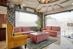 Fabhotel Grand Inn Ii