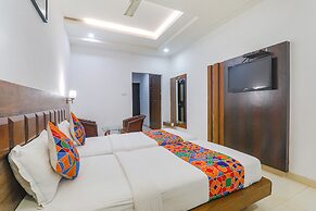 Fabhotel Prime The Continental