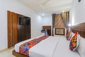 Fabhotel Prime The Continental