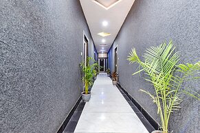 Fabhotel Surya Palace