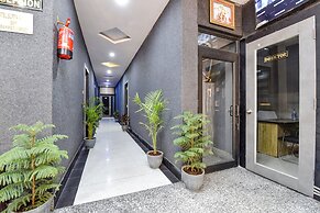 Fabhotel Surya Palace