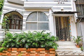 Fabexpress Avenue Villa