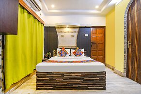 Fabexpress Avenue Villa