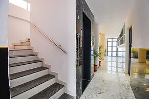 Fabhotel Prime Esta Inn