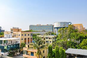 Fabhotel Prime Esta Inn