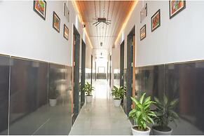 Fabhotel Prime Esta Inn