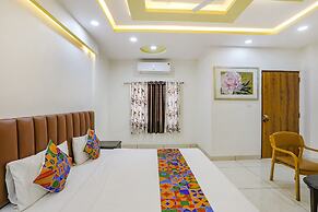 Fabhotel Dhruva