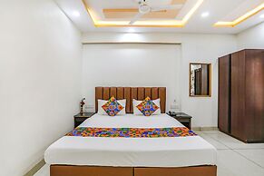 Fabhotel Dhruva