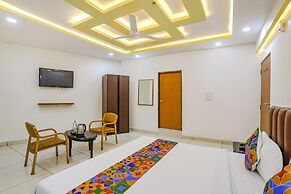 Fabhotel Dhruva