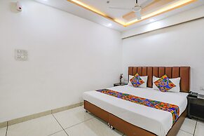 Fabhotel Dhruva