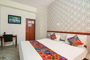 Fabhotel Lavish Palms