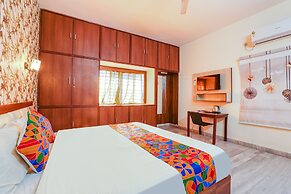 Fabhotel Lavish Palms