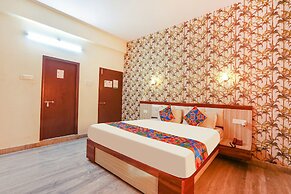 Fabhotel Lavish Palms