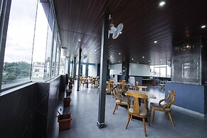 Fabhotel Prime Suloka Towers