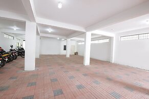 Fabhotel Prime Suloka Towers