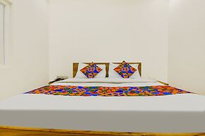 Fabhotel Bhanwar Niwas