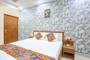 Fabexpress Aditya Guest House