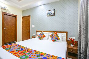 Fabexpress Aditya Guest House