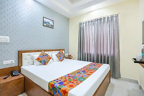 Fabexpress Aditya Guest House