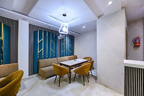 Fabhotel Prime The Posh