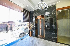 Fabhotel Prime The Posh